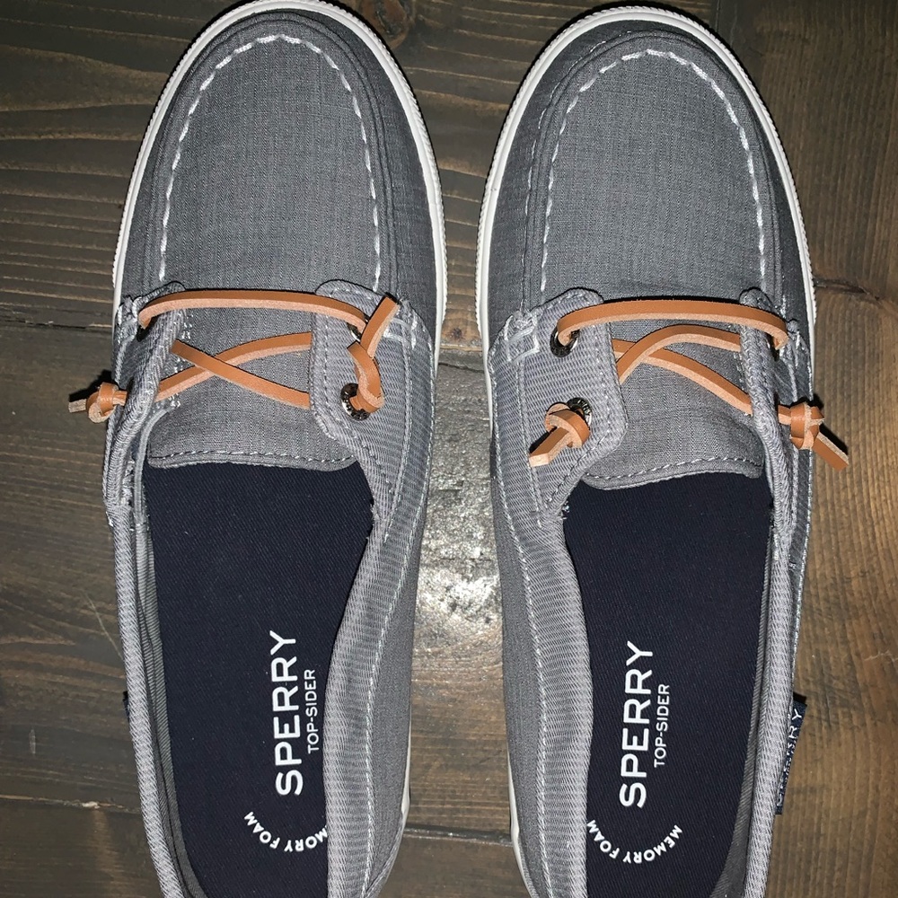 Women’s sherry top sider